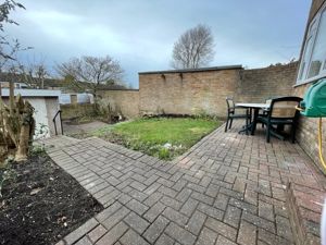 Photo 16- click for photo gallery